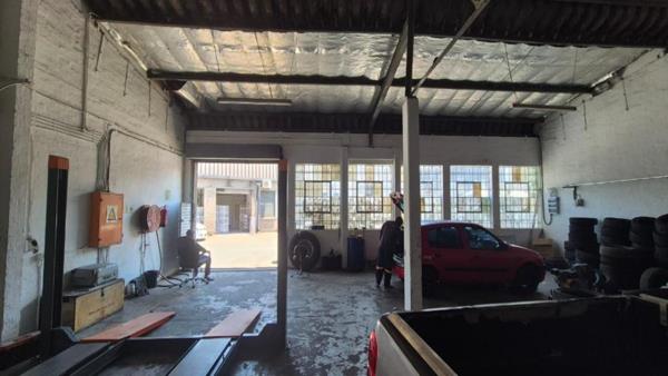 213 m² Industrial space
