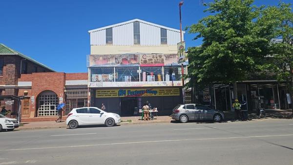 310 m² Commercial space