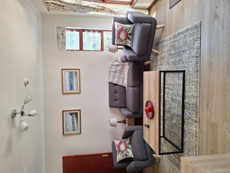 1 Bedroom Garden Cottage