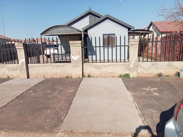 2 Bedroom House
