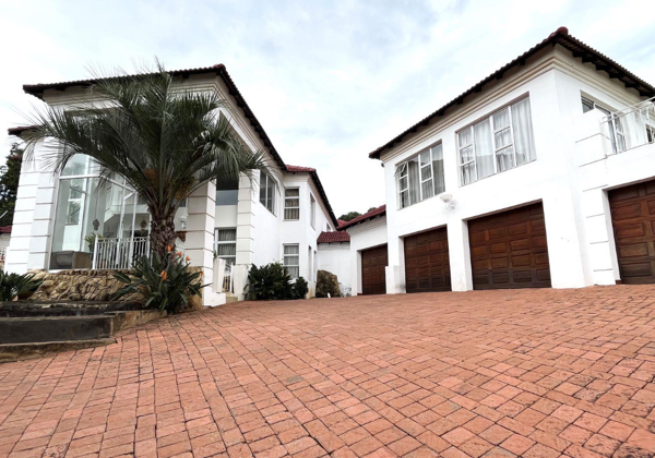 10 Bedroom House