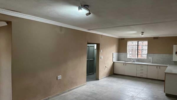 Bachelor apartment