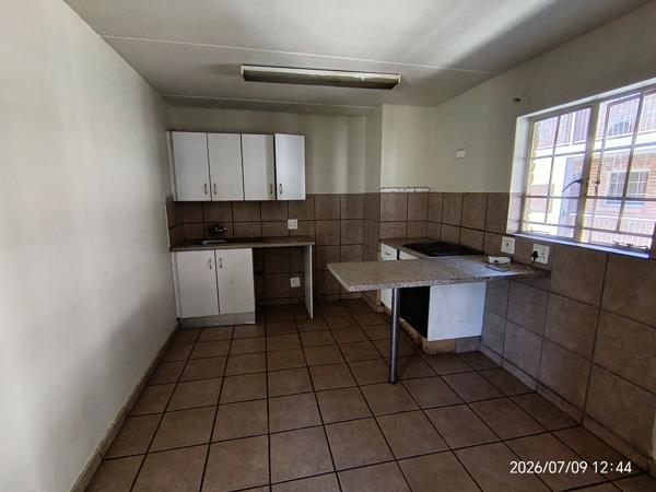 2 Bedroom Flat