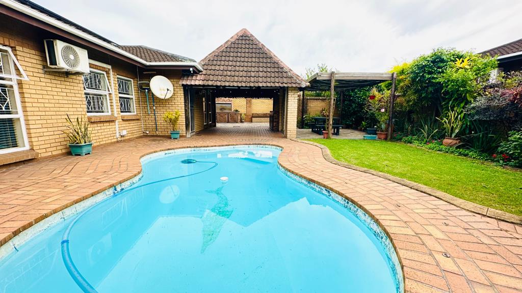 3 Bedroom Simplex