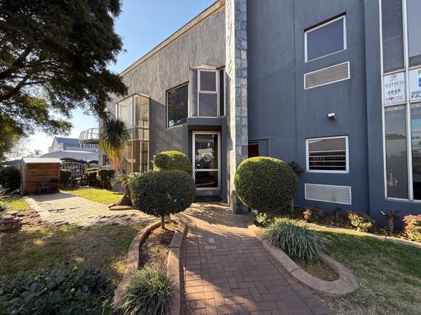 700 m² Commercial space