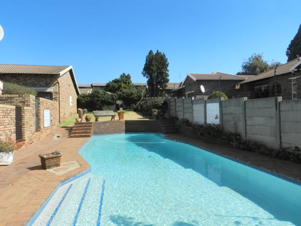 2 Bedroom Simplex