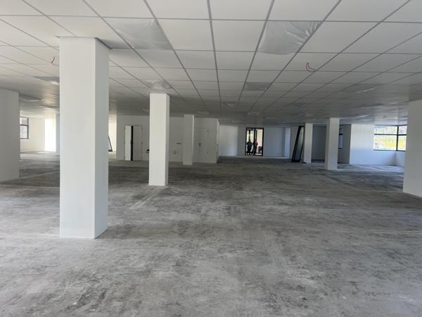 814 m² Commercial space