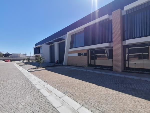 565 m² Industrial space