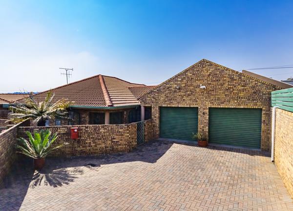 3 Bedroom Townhouse