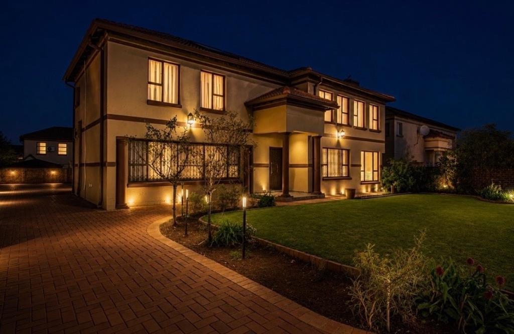 4 Bedroom House