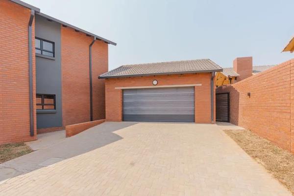 3 Bedroom Simplex