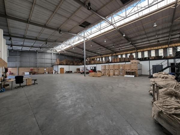 2 000 m² Industrial space