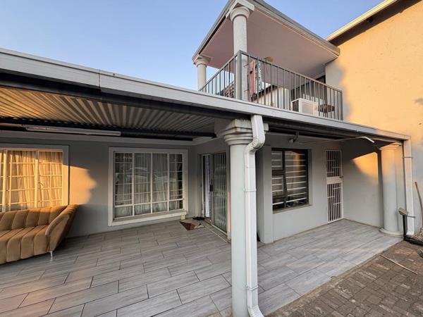 7 Bedroom House