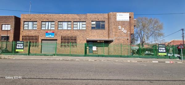 670 m² Industrial space