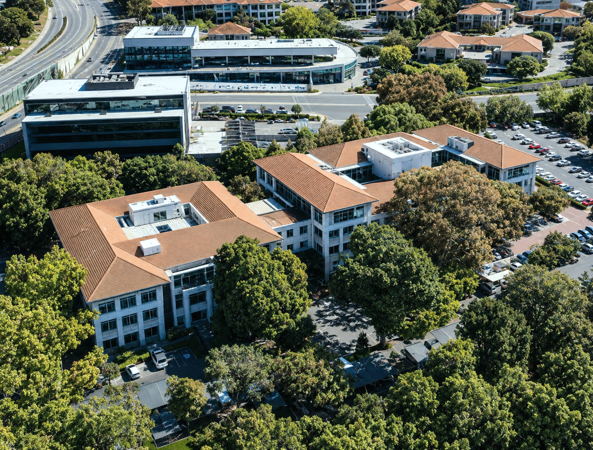 3 265 m² Commercial space