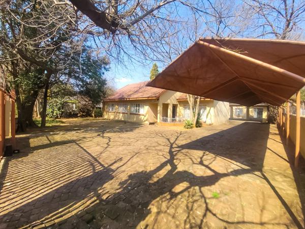 8 Bedroom House
