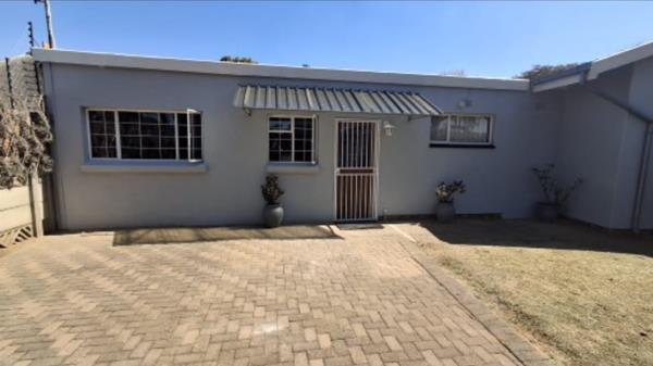 2 Bedroom Flat