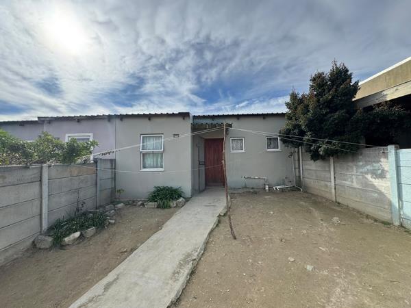 2 Bedroom House