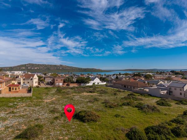 854 m² Land