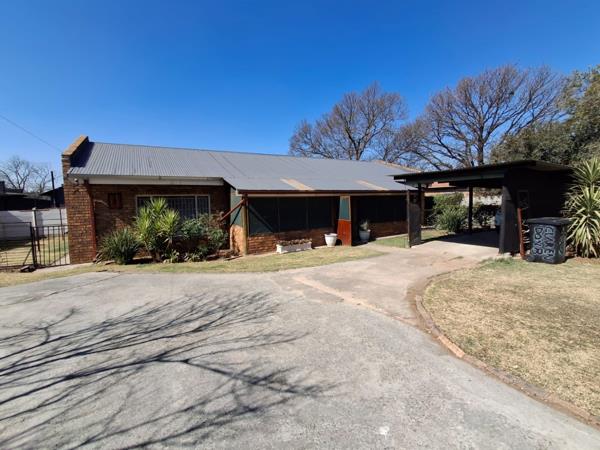 2 Bedroom House