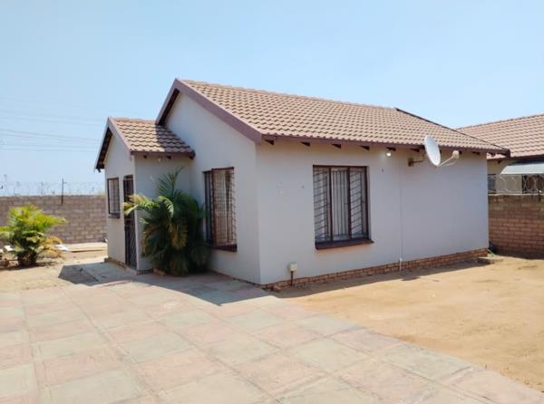 2 Bedroom House