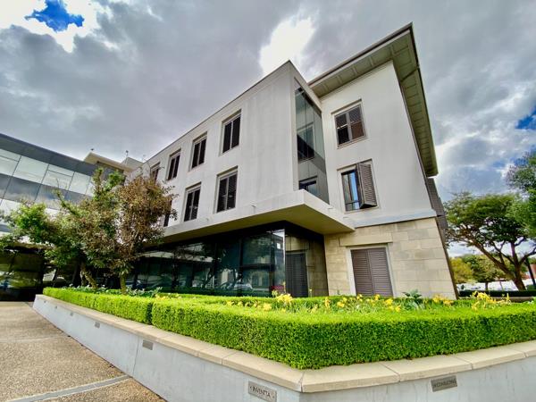 422 m² Office Space