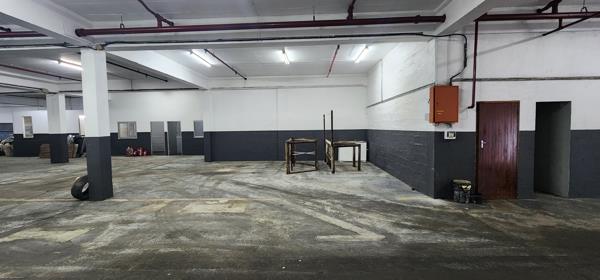 727 m² Industrial space