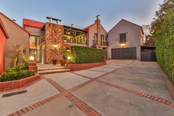 5 Bedroom House