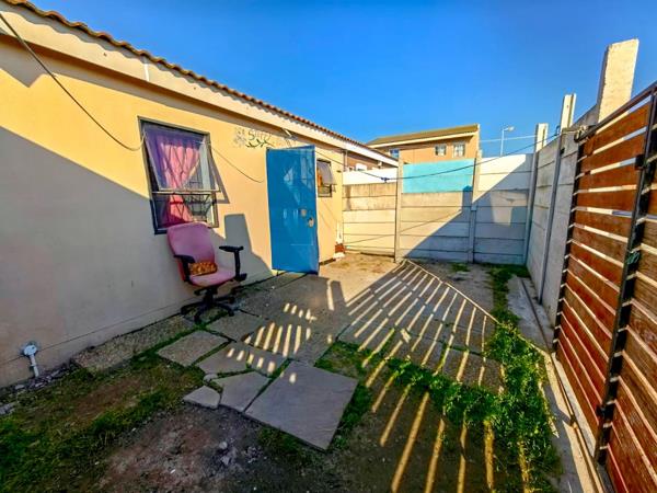 2 Bedroom House