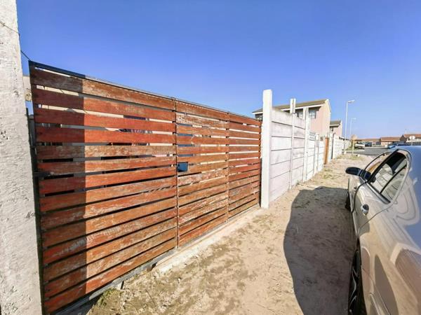 2 Bedroom House