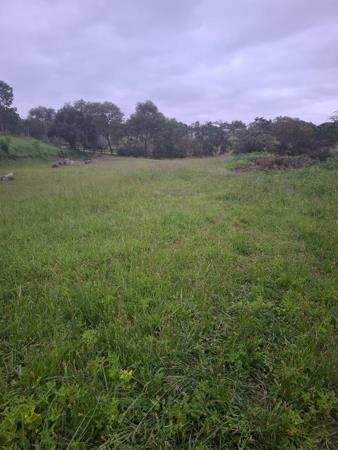3 000 m² Land