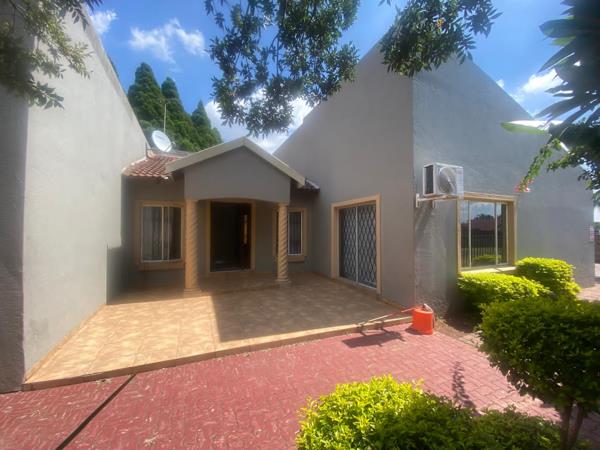5 Bedroom House