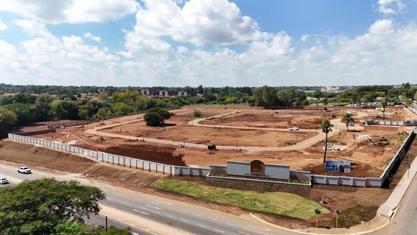 378 m² Land