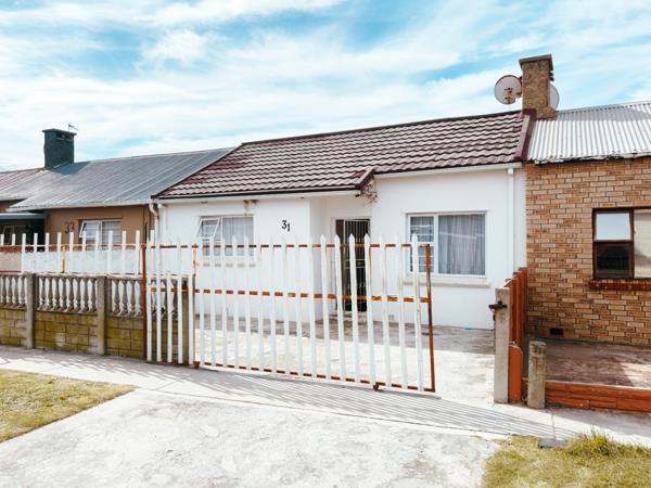 2 Bedroom House