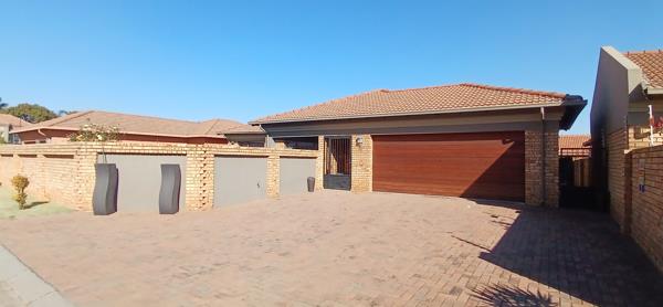 3 Bedroom Cluster