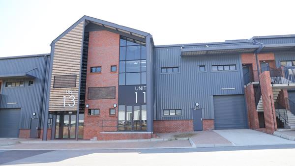 415 m² Industrial space
