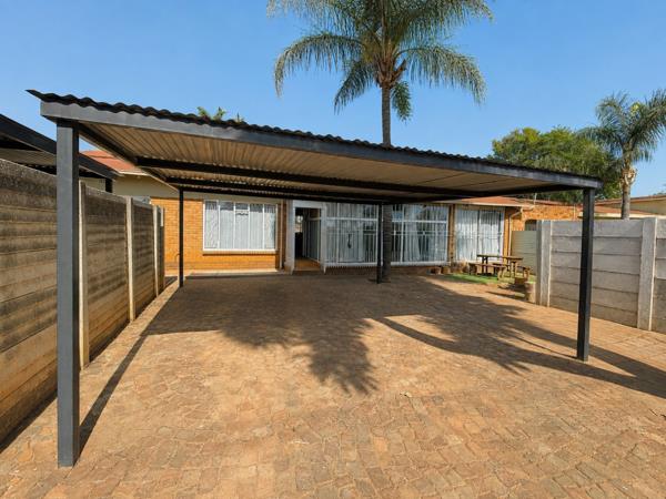 8 Bedroom House