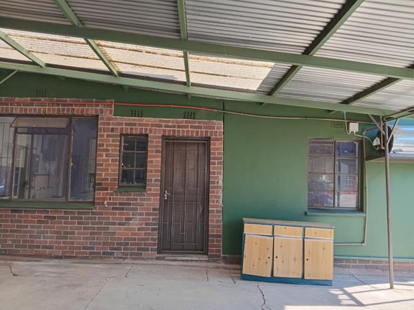 1 Bedroom House