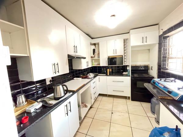 4 Bedroom Apartment