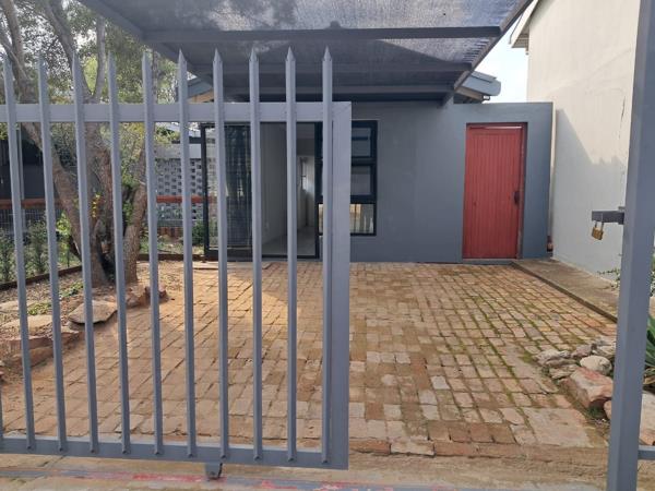 1 Bedroom House