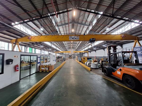 2 481 m² Industrial space