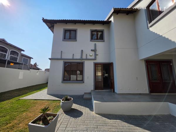 3 Bedroom Townhouse
