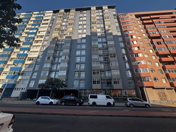 2.5 Bedroom Apartment