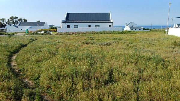 438 m² Land