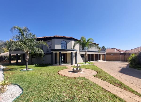 5 Bedroom House