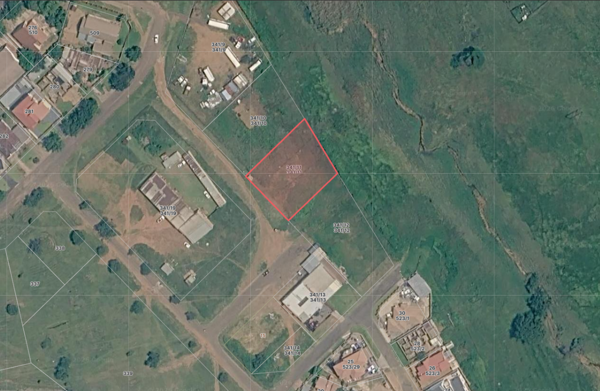 1 483 m² Land