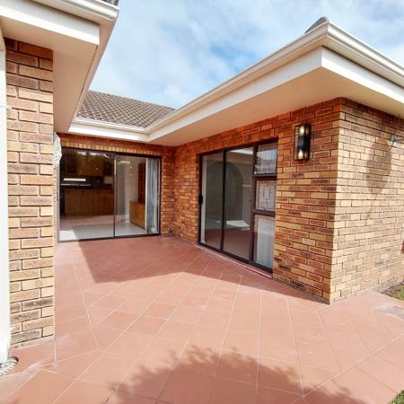 3 Bedroom Townhouse