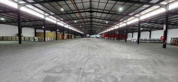 7 500 m² Commercial space