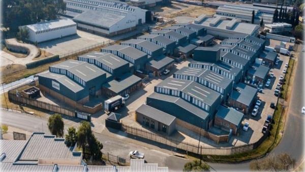 643 m² Industrial space