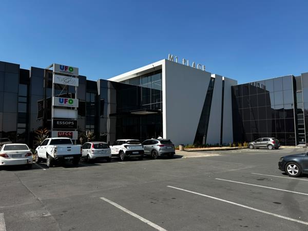 2 420.5 m² Commercial space